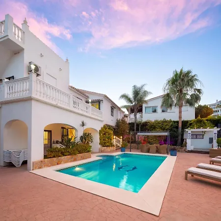 Villa Family Mijas-costa Close To The Fuengirola