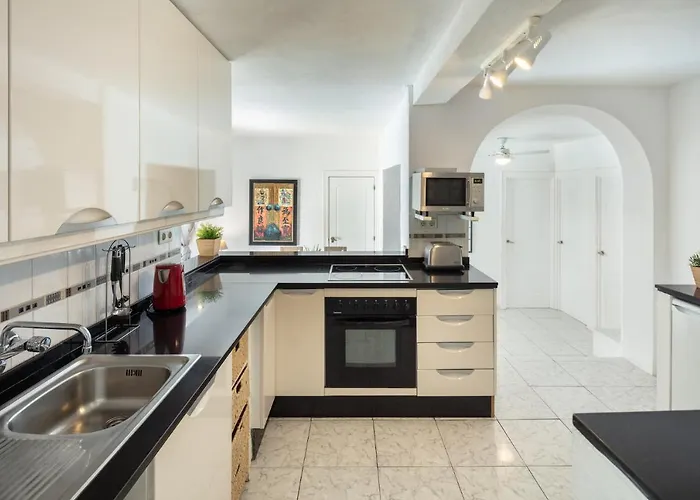 Family Mijas-costa Close To The 别墅 *