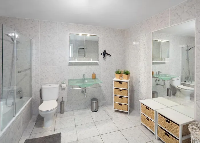 Family Mijas-costa Close To The * 丰希罗拉