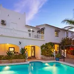 Family Mijas-costa Close To The ヴィラ *